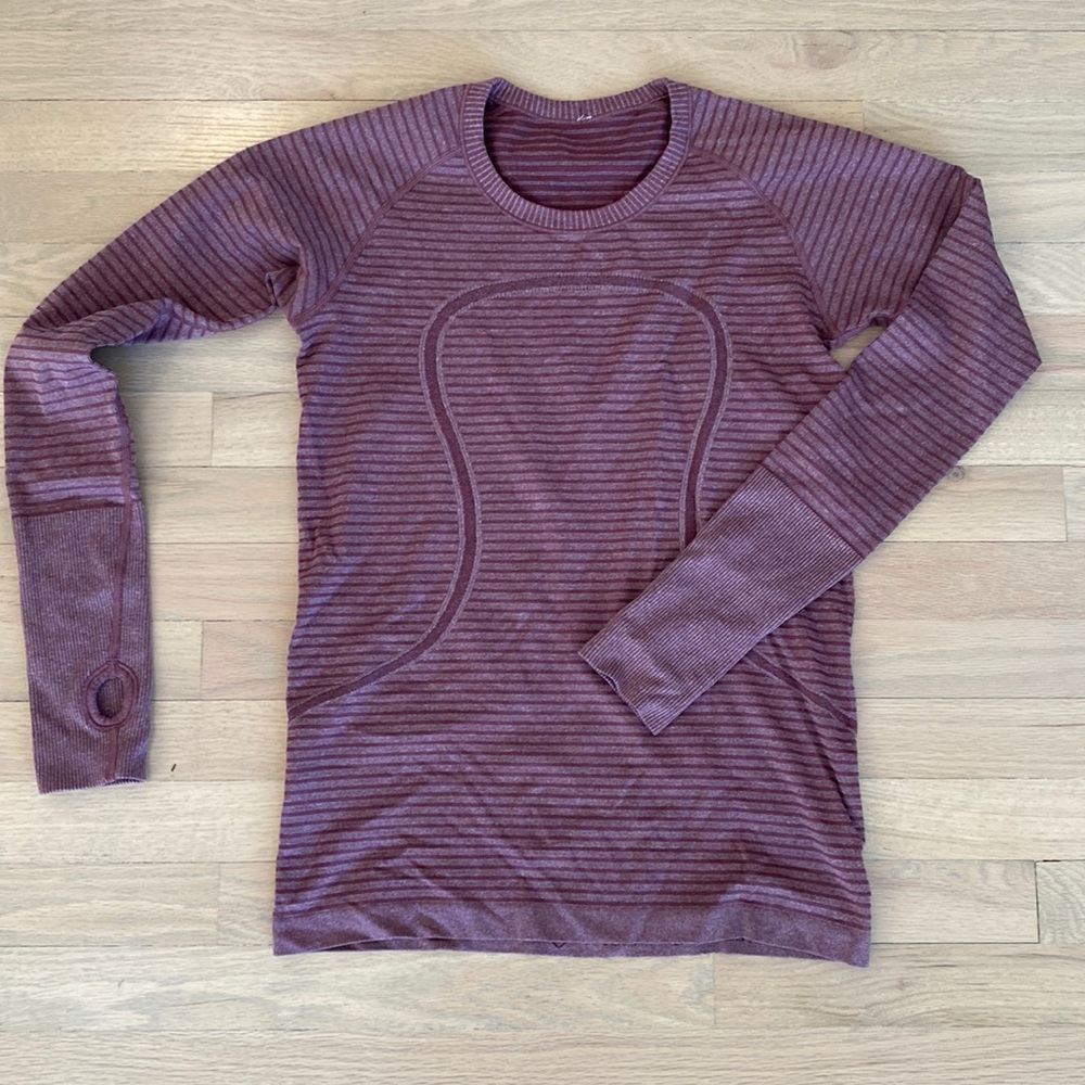 Lululemon workout shirt size 8